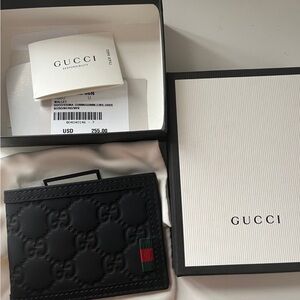 Gucci wallet